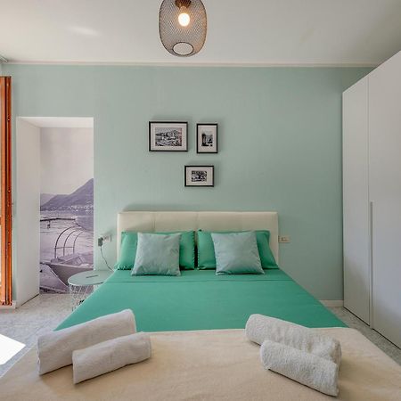 La Casa Del Pescatore Cernobbio Bagian luar foto